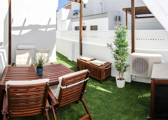 Espectacular Atico Con Terraza En Triana