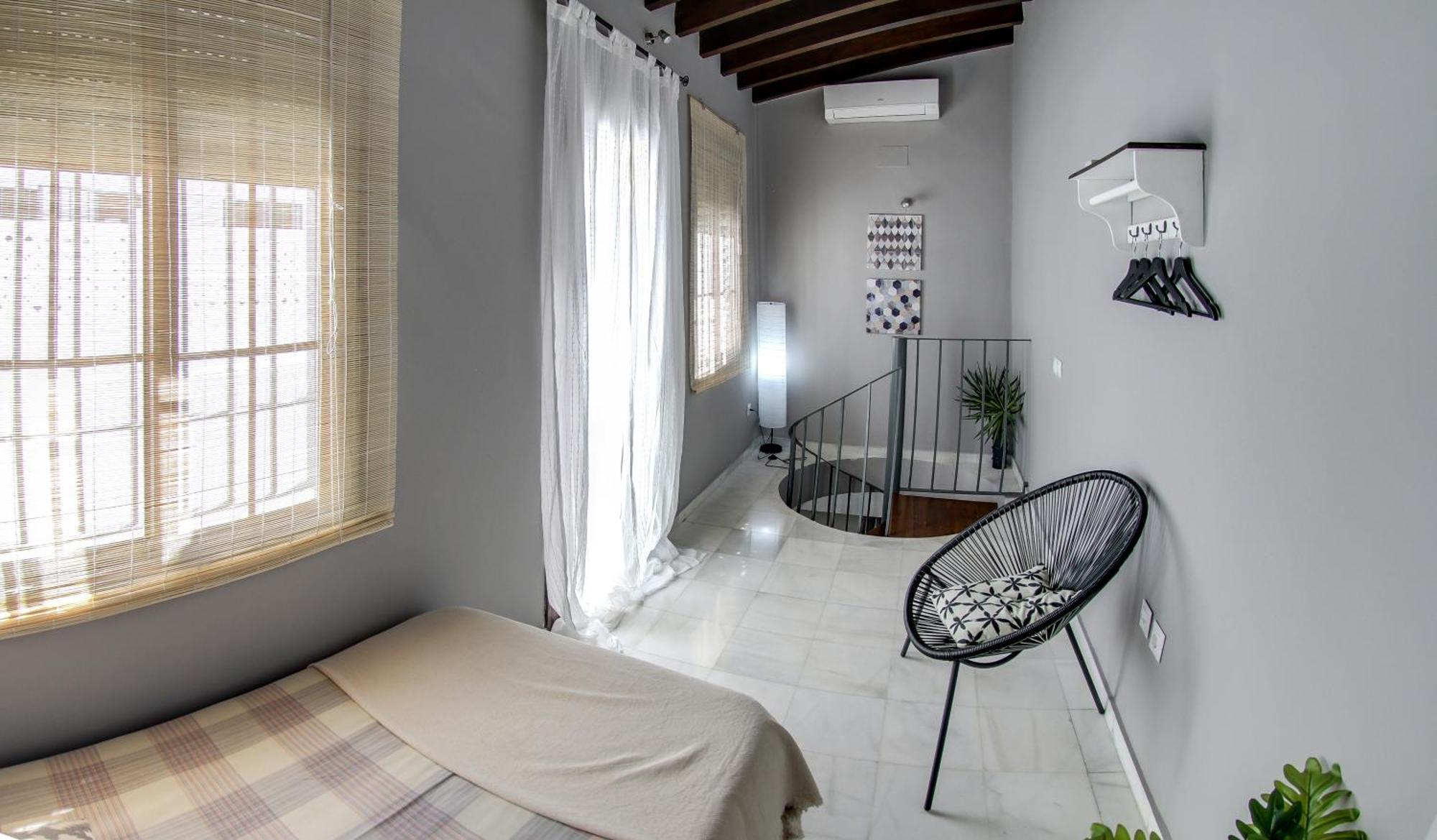 Apartment Espectacular Atico Con Terraza En Triana Seville